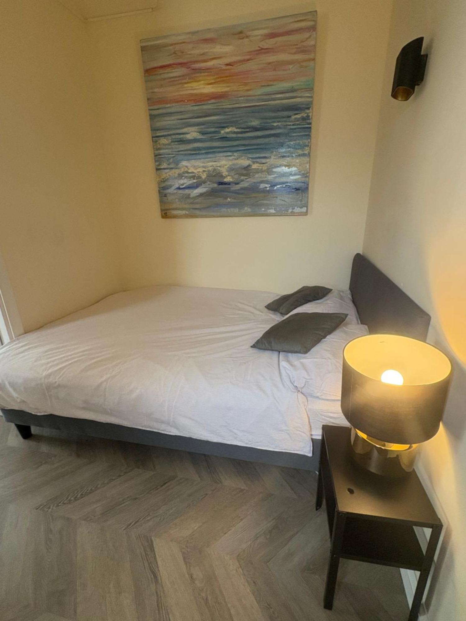 Renovated & Private Tinyhouse Short La Haye