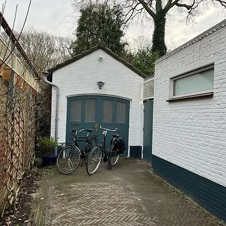 Renovated & Private Tinyhouse Den Haag Short Stay Appartment Exterior photo